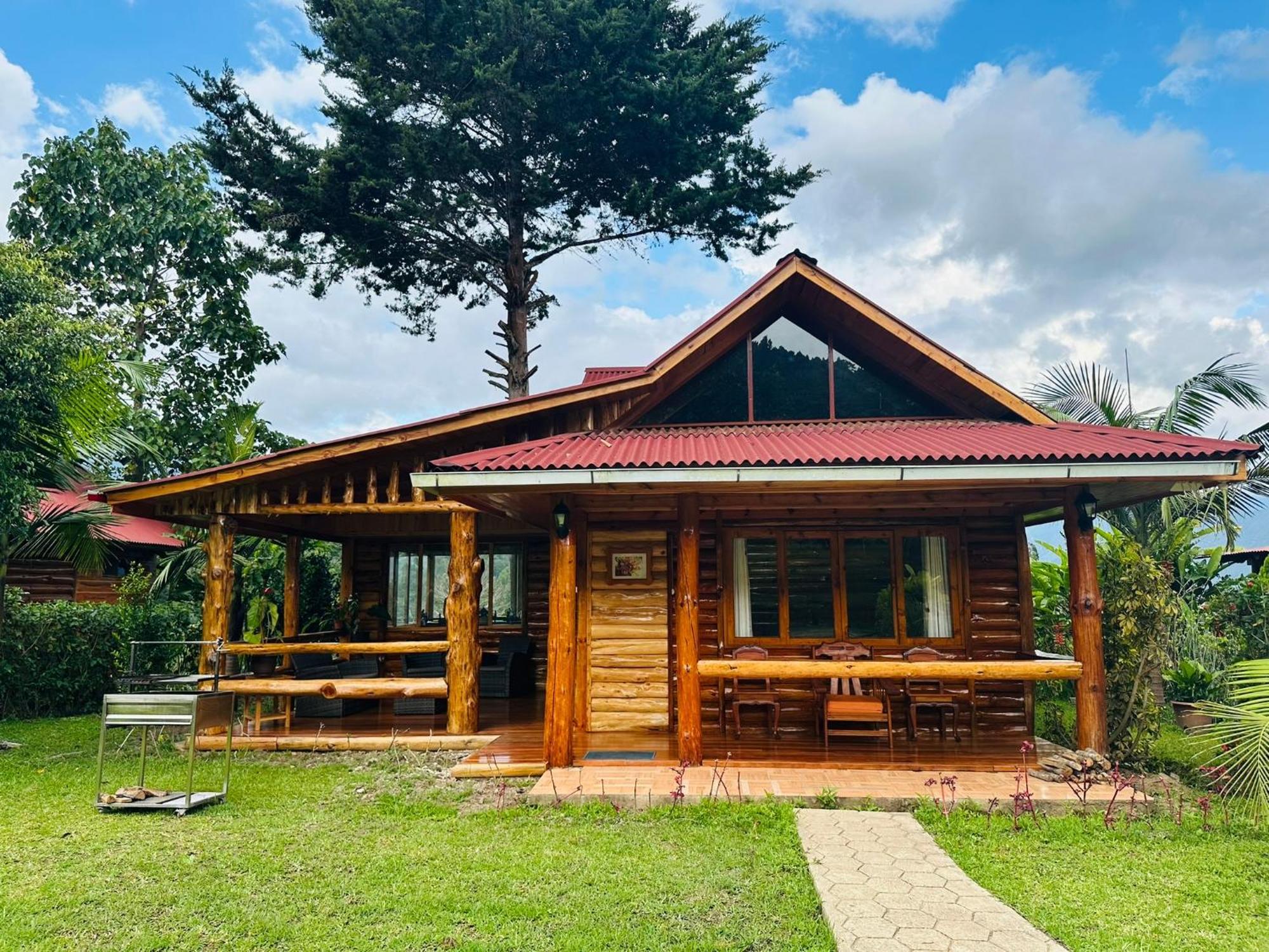 Hassinger Ranch Cabanas Oxapampa Dış mekan fotoğraf