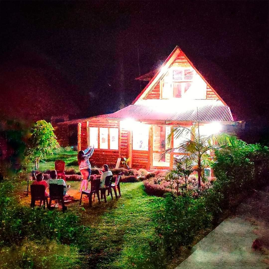 Hassinger Ranch Cabanas Oxapampa Oda fotoğraf