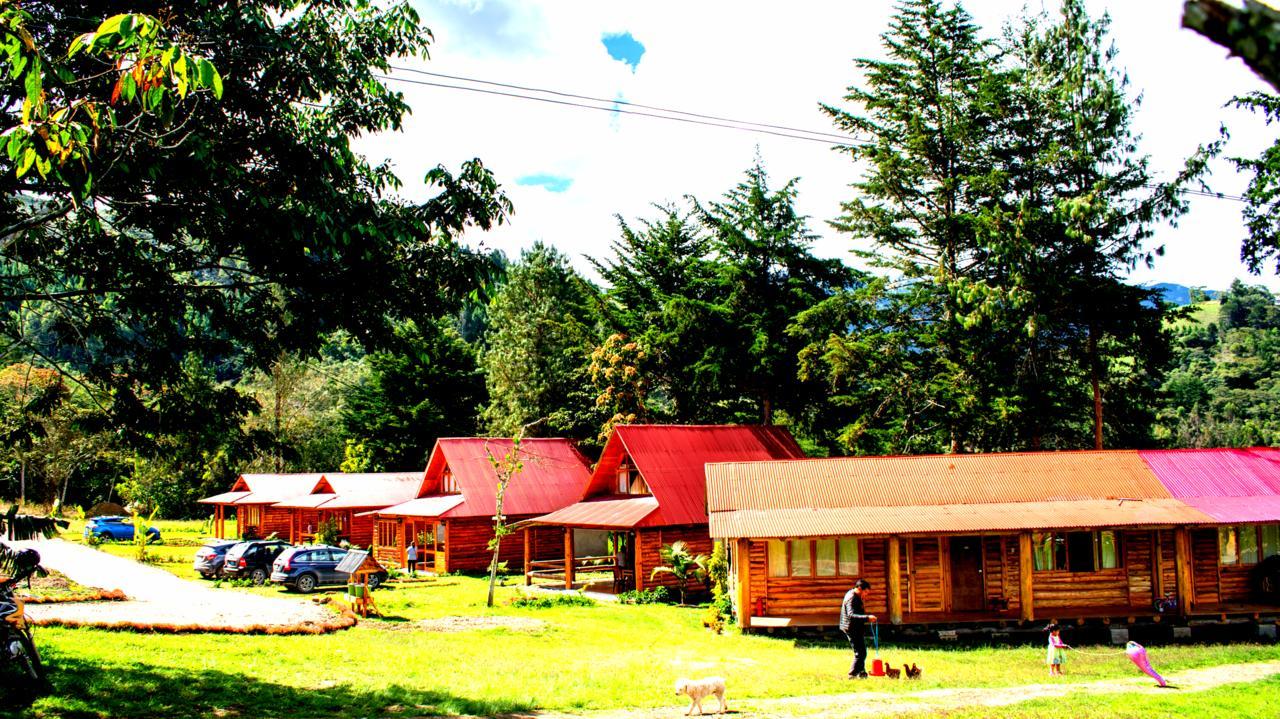 Hassinger Ranch Cabanas Oxapampa Dış mekan fotoğraf